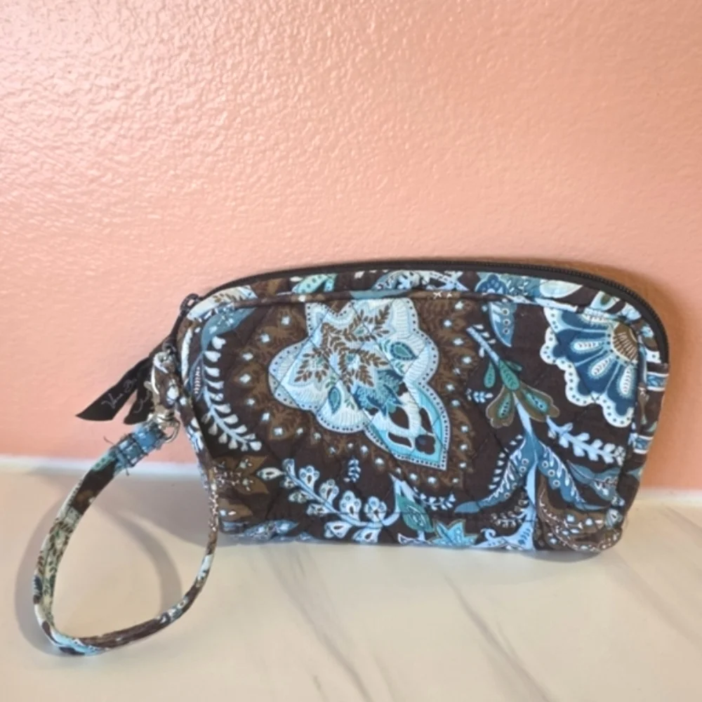 Vera Bradley Mini Bag Cosmetic Clutch Brown and Blue Paisley Floral Wristlet